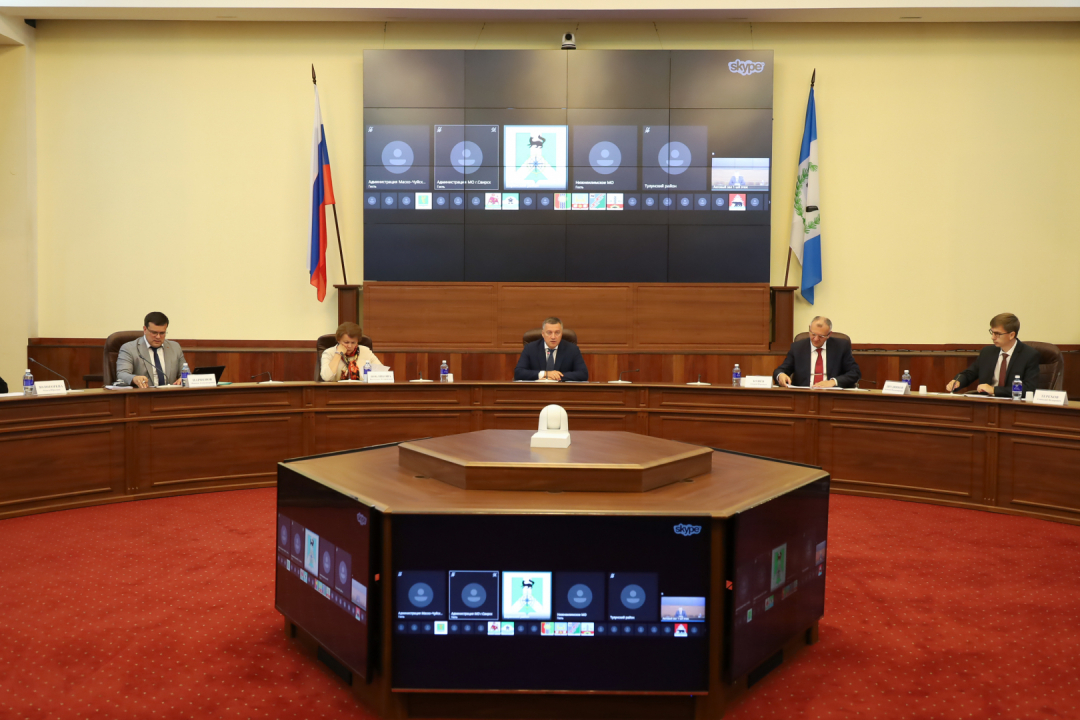 Совместное заседание антитеррористической комиссии и оперативного штаба проведено в Иркутской области