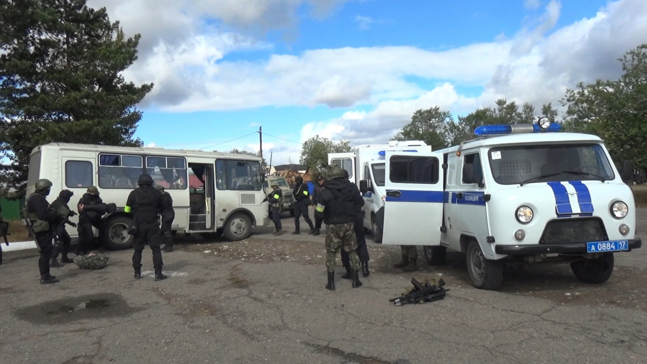 На территории Кызылского района республики проведено антитеррористическое учение