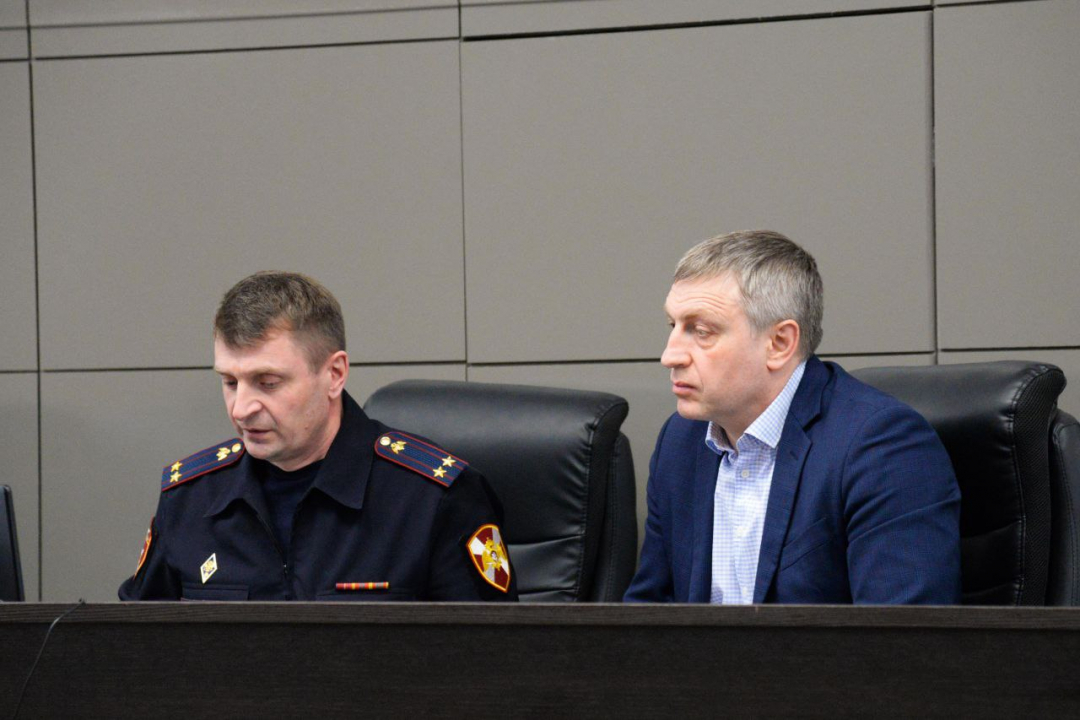 В Ямало-Ненецком автономном округе состоялся круглый стол по вопросам повышения эффективности охраны потенциальных объектов террористических посягательств