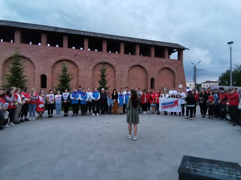 В Смоленске прошла памятная патриотическая акция "Ангелы Донбасса"