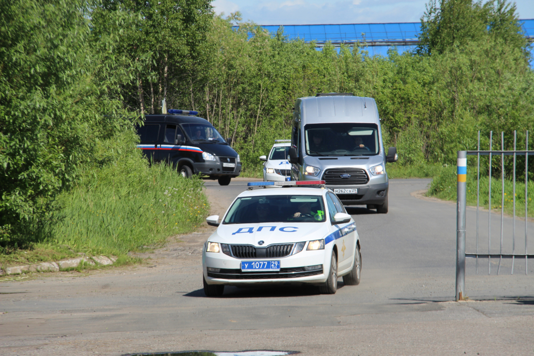 В Архангельске проведено командно-штабное антитеррористическое учение на объекте образования