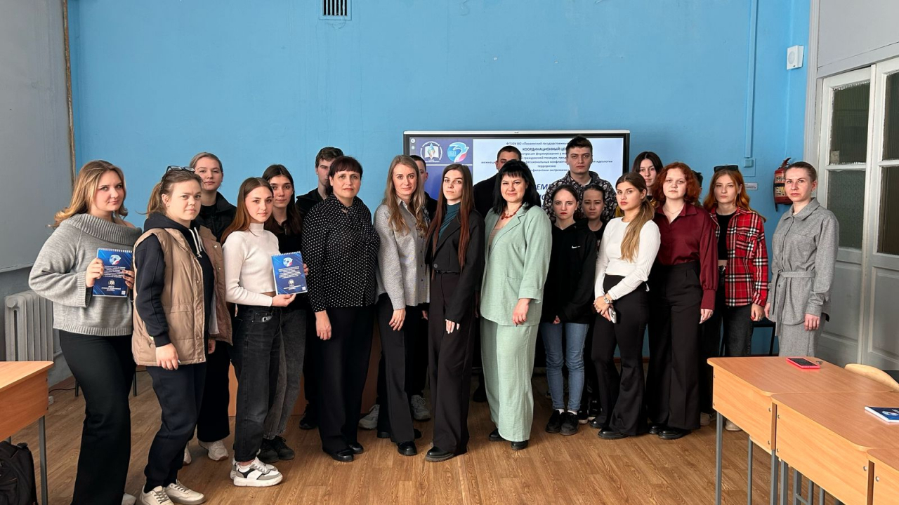 В Пензенской области состоялся «Открытый диалог» на тему «Современные информационные угрозы в молодежной среде и кибертерроризм»