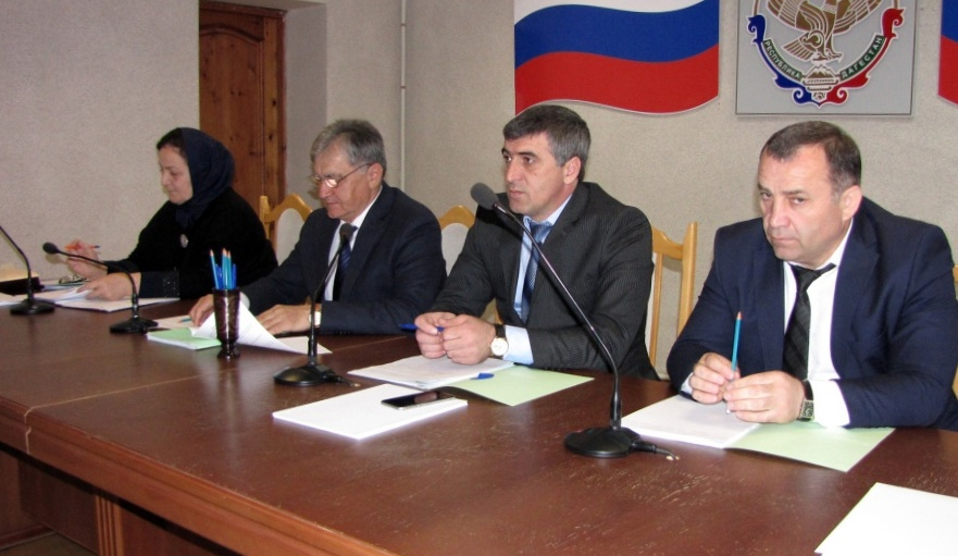 Состоялось заседание антитеррористической комиссии в Кумторкалинском районе