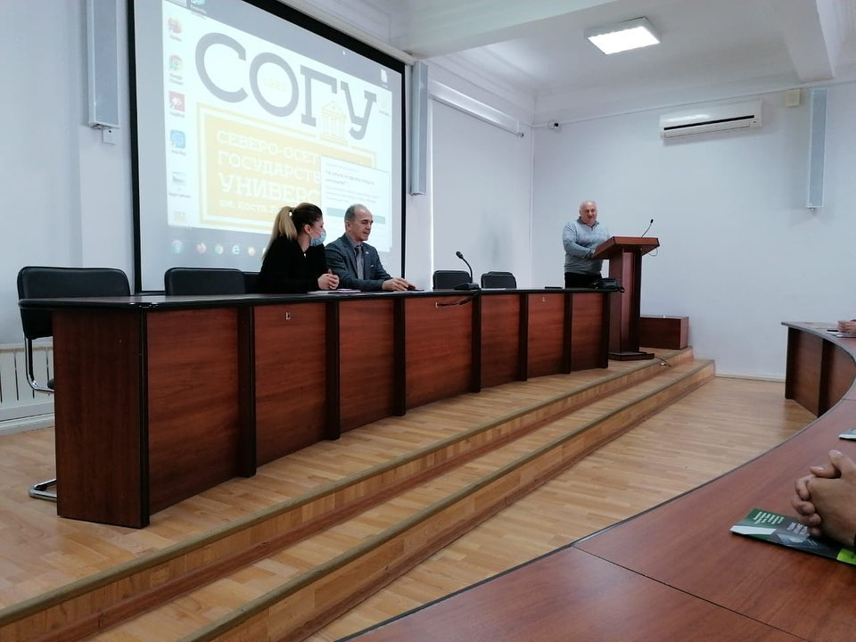 Во Владикавказе проведена просветительско-профилактическая встреча с иностранными студентами