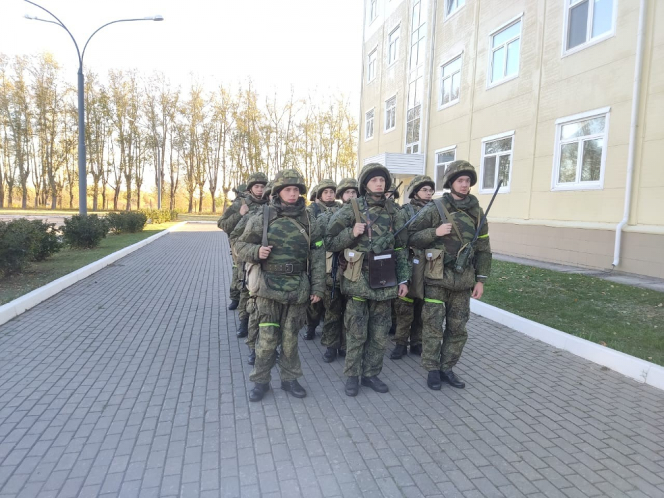 Построение личного состава войсковой части 88503, привлекаемого к проведению первоочередных мер на объекте учения
