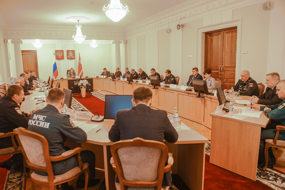 Проведено совместное заседание антитеррористической комиссии и оперативного штаба в Смоленской области