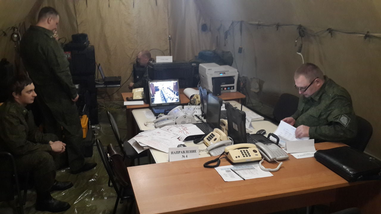 Осуществление единого управления подразделениями группировки сил и средств оперативного штаба в Сахалинской области