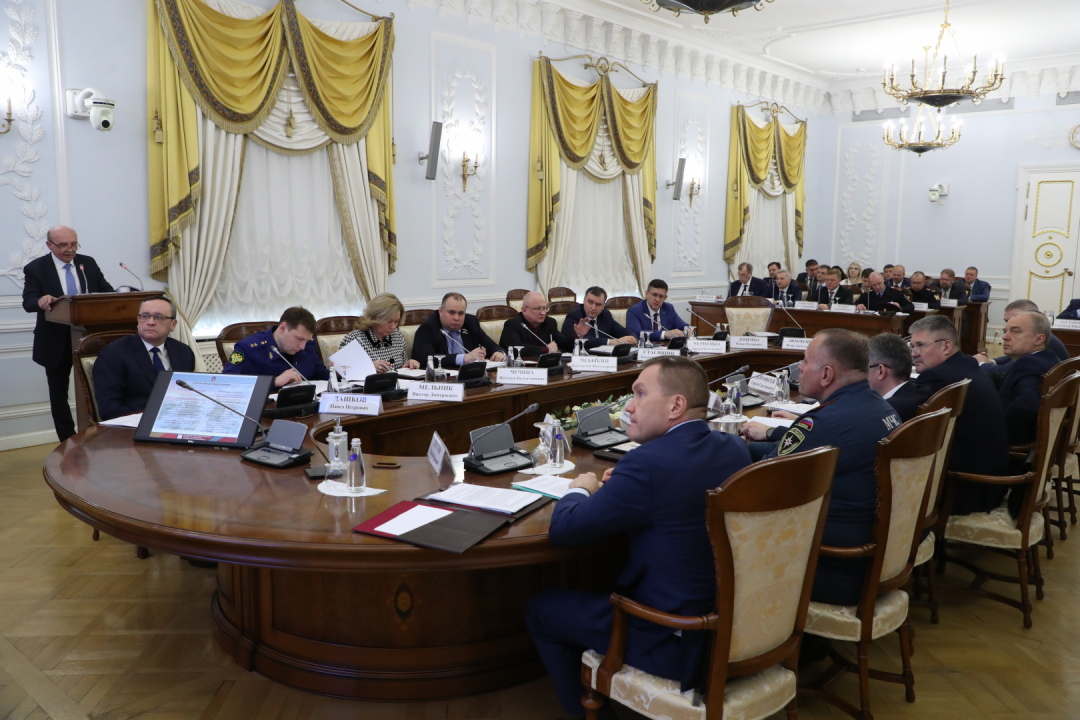 Выступление Врио председателя Комитета по вопросам законности, правопорядка и безопасности Любченко Игоря Анатольевича