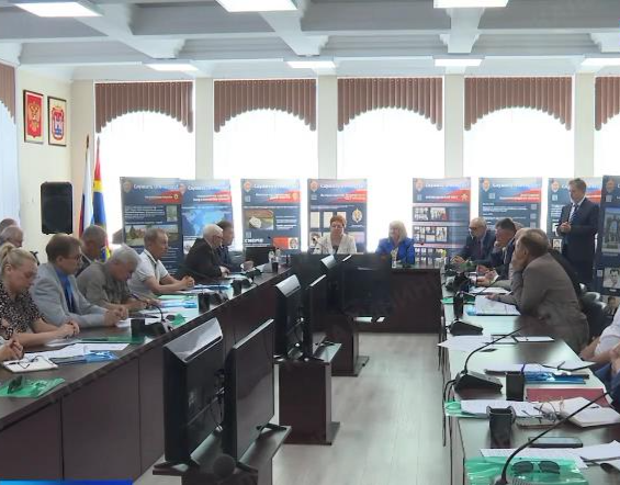 Конференцией в Калининграде завершился региональный проект "Служить Отечеству!"