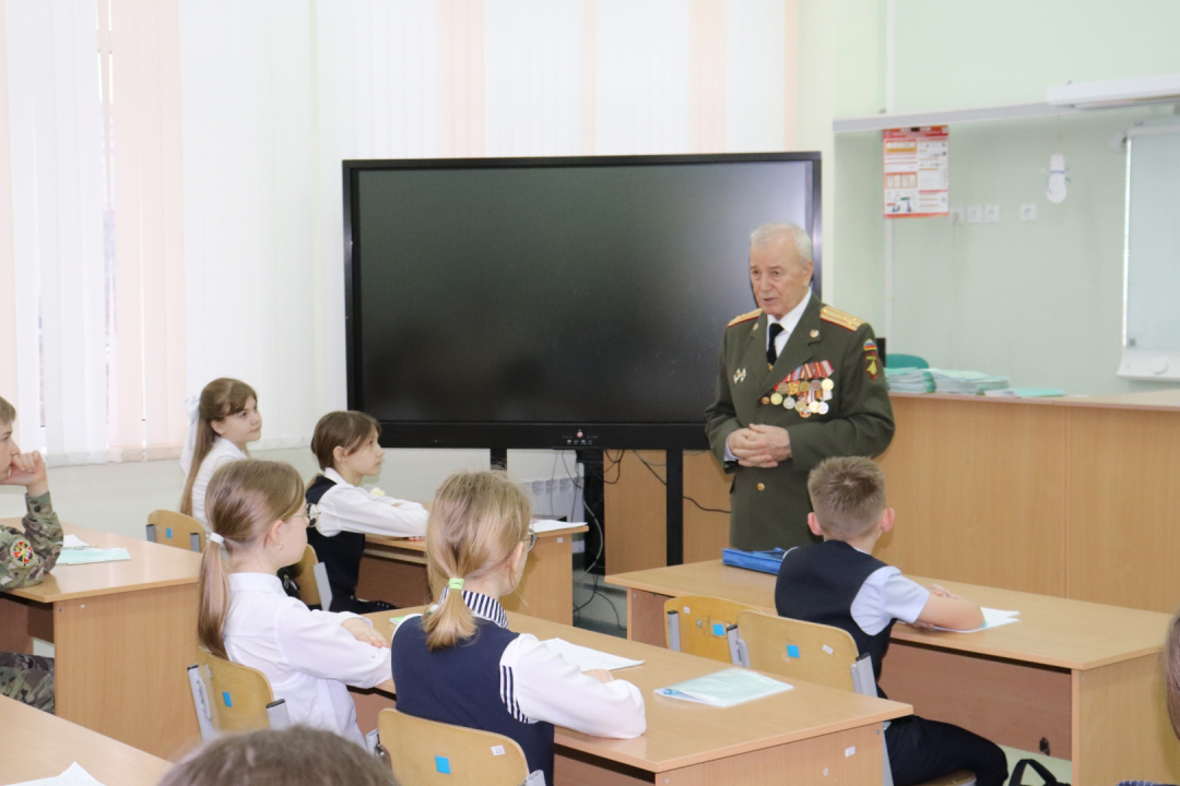 «Десант Славы» в школе № 61 Курска