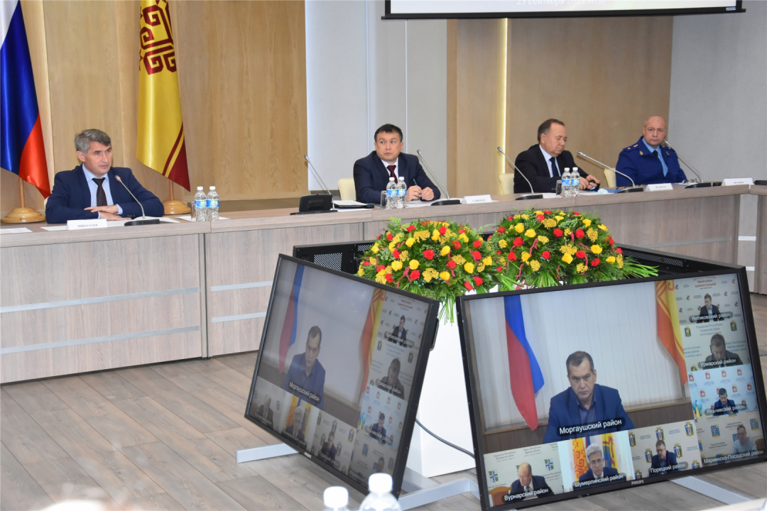Совместное заседание антитеррористической комиссии и оперативного штаба проведено в Чувашской Республике