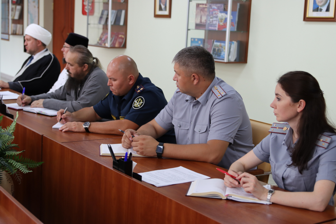 В Чувашской Республике проведен семинар по противодействию распространения деструктивных идеологий среди осужденных