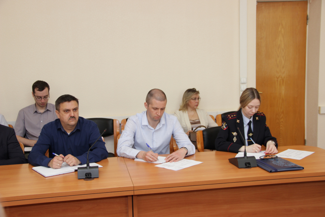 В Сыктывкаре прошли плановые занятия с представителями органов власти, отвечающих за организацию мероприятий по профилактике терроризма