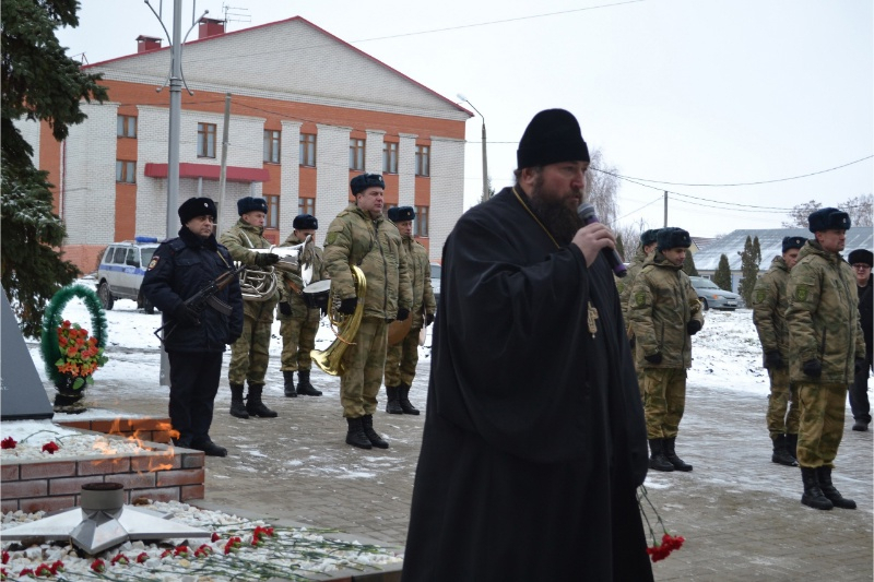 Открытие аллеи памяти Героев в селе Мантурово