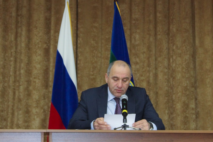 Рашид Темрезов провел выездное совместное заседание Антитеррористической комиссии и Оперативного штаба в Карачаево-Черкесской республике