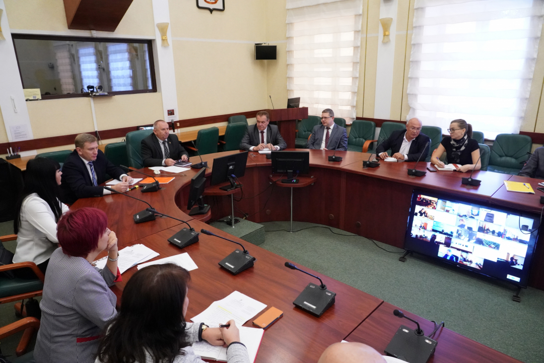 В Правительстве Калининградской области обсудили реализацию мероприятий по профилактике терроризма