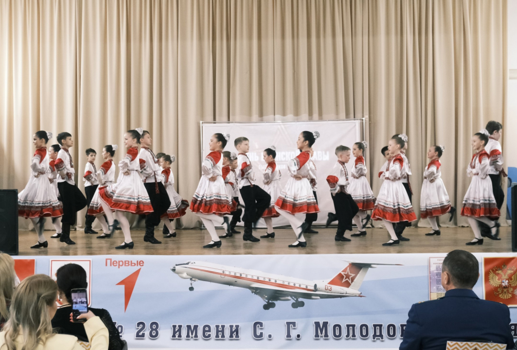 Челябинским школьникам вручили премию Героя России имени Молодова С.Г. 