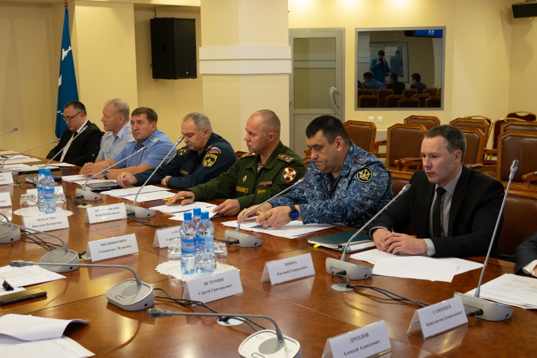 Дополнительные меры безопасности предпримут в Сахалинской области в День знаний и выборов
