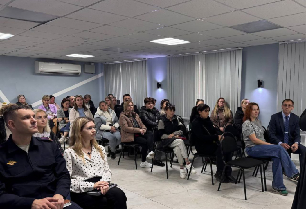 Для студентов из Евпатории проведены лекции по вопросам противодействия идеологии терроризма