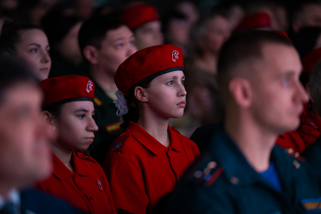 Встреча с участниками специальной военной операции в рамках торжественного открытия «Года Героев на Ямале»