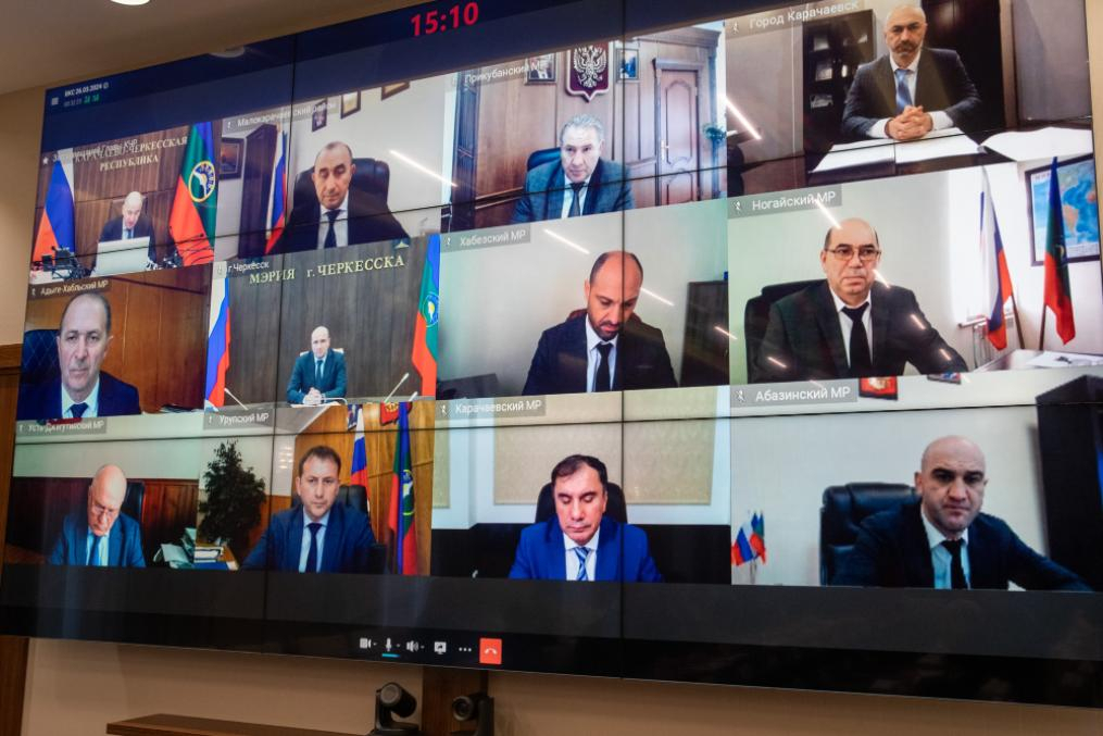 Заседание Антитеррористической комиссии в Карачаево-Черкесской Республике