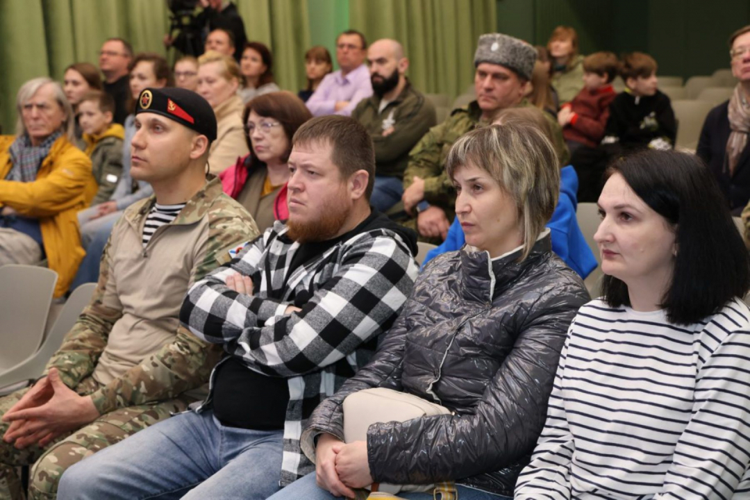 Презентация клипа нижегородской группы "Лампасы" на фронтовую песню, посвященную участникам СВО