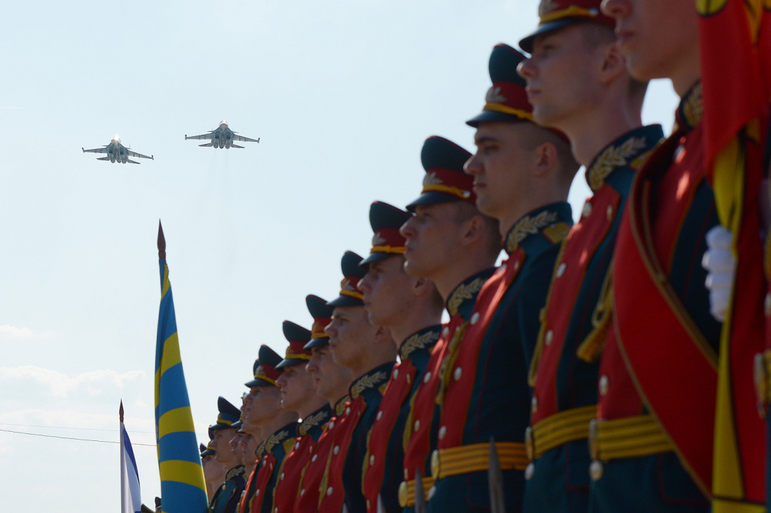 Участвовавший в антитеррористических операциях боевой самолет установлен на Аллее Героев под Воронежем