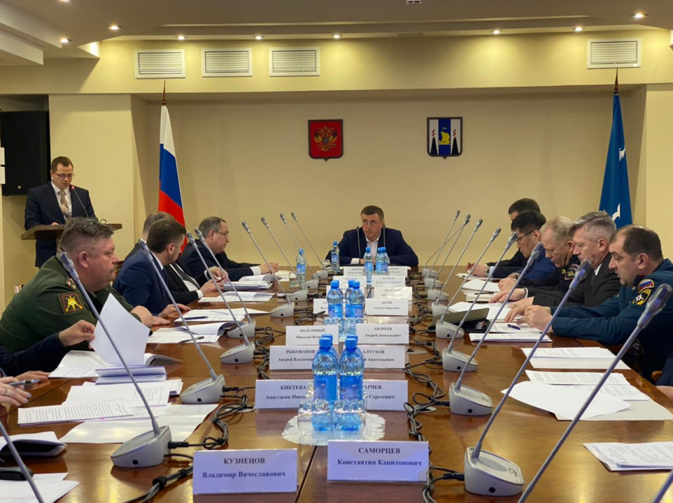 Внеочередное совместное заседание антитеррористической комиссии и оперативного штаба проведено в Сахалинской области