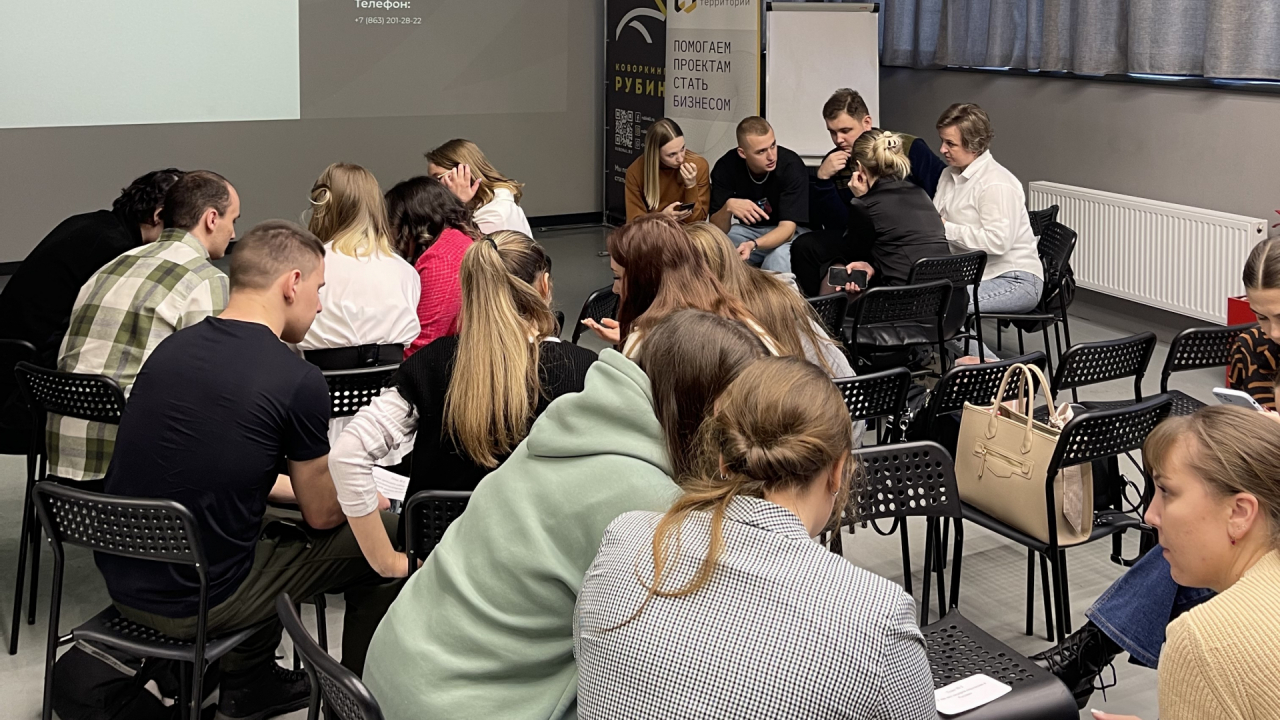 Обучающий семинар проведен с киберволонтёрами в Ростовской области 