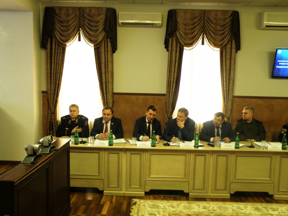 Обсуждение проекта решения внеочередного совместного заседания АТК Ростовской области и ОШ в Ростовской области