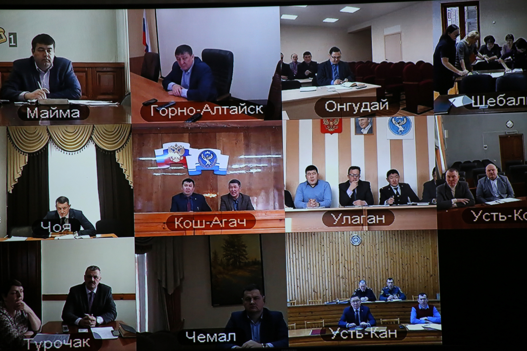 Прошло совместное заседание Антитеррористической комиссии  и Оперативного штаба в Республике Алтай