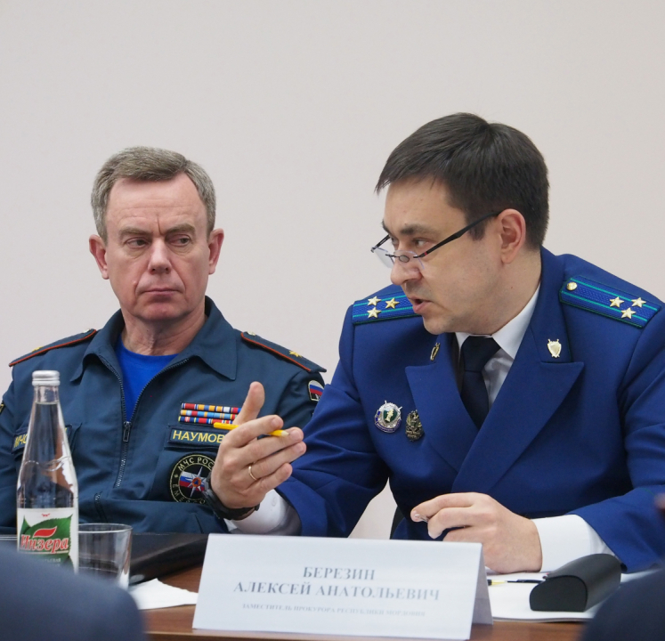 В Мордовии на заседании Антитеррористической комиссии и Оперативного штаба обсудили готовность к обеспечению безопасности  в январские каникулы