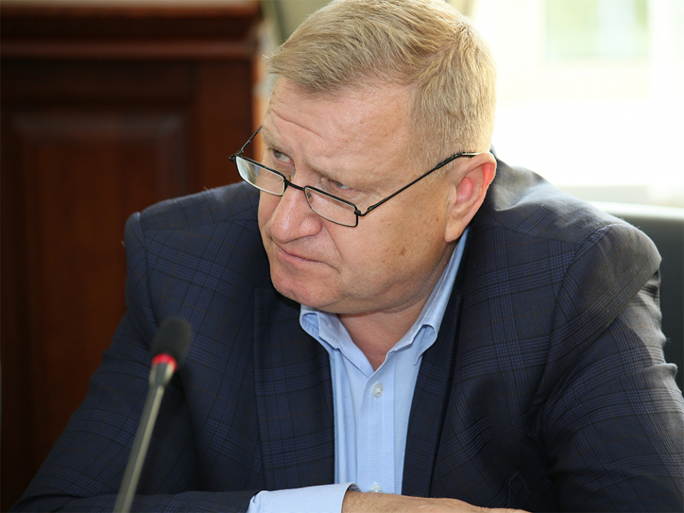 Выступает министр регионального развития Республики Алтай Н.П.Кондратьев 