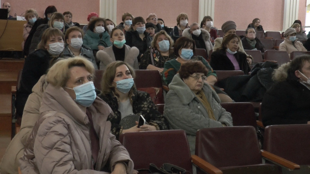 В Астраханской области обсудили профилактику проявления колумбайна в учебных заведениях
