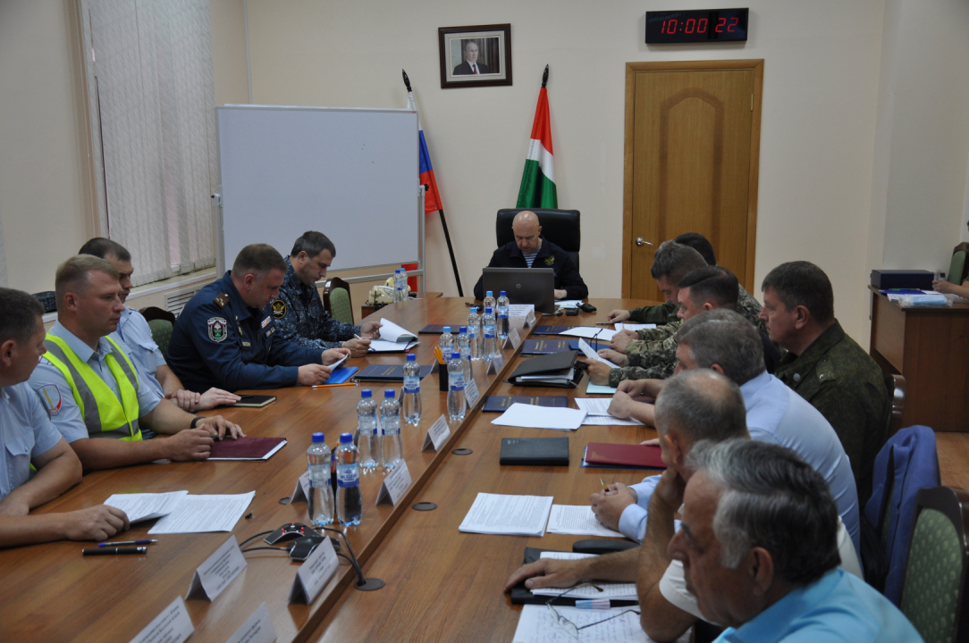 Экстренное заседание оперативного штаба в Калужской области