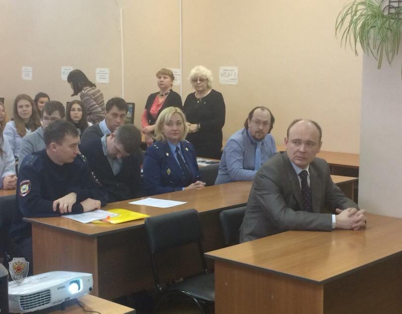 В Ивановской области прошел круглый стол на тему: «Терроризм – зло против человечества. Есть ли выход?» 