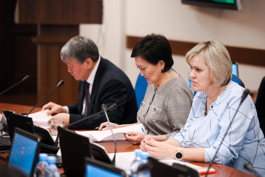 Айсен Николаев провёл заседание антитеррористической комиссии республики