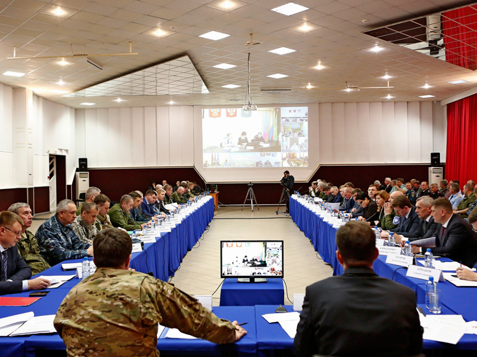 В посёлке Мостовском 16 апреля 2018 года состоялось совместное выездное заседание Антитеррористической комиссии и Оперативного штаба в Краснодарском крае 