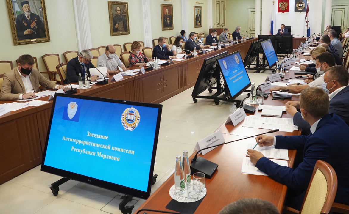 На заседании Антитеррористической комиссии обсудили усиление мер безопасности в образовательных организациях Мордовии