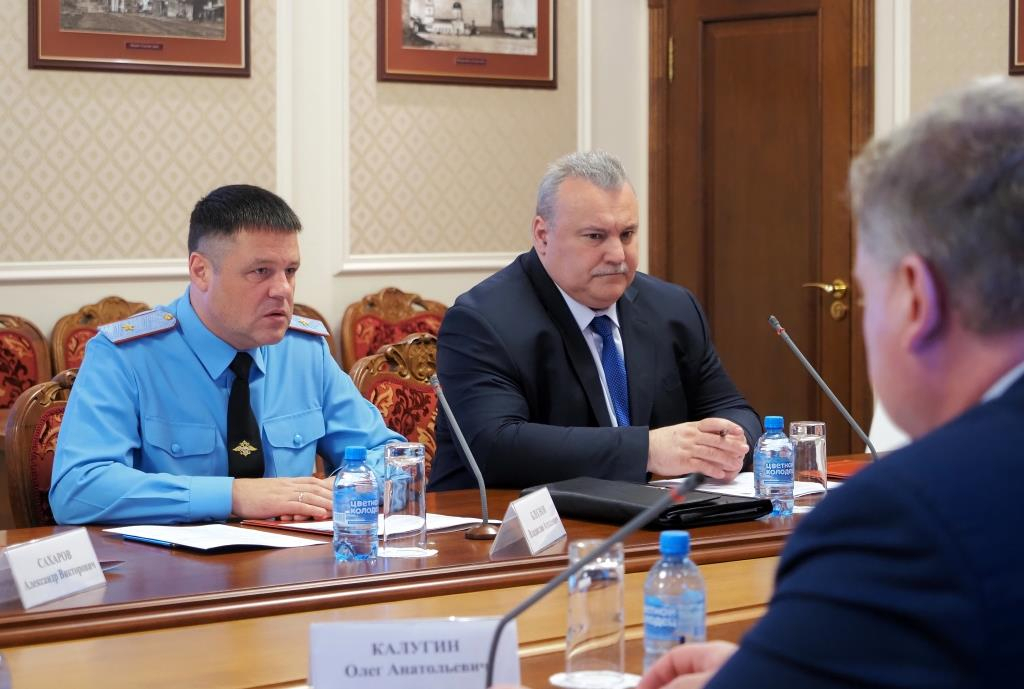 Состоялось заседание антитеррористической комиссии в Калужской области
