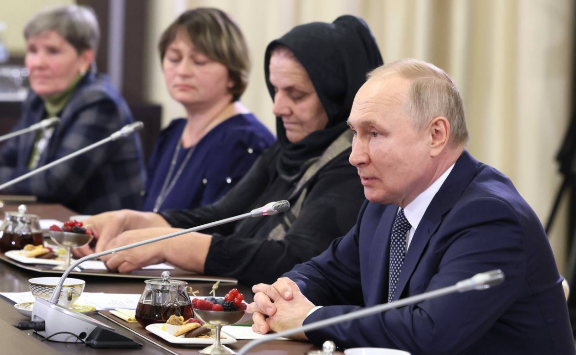 Заместитель председателя правительства ЕАО приняла участие во встрече с Президентом Росиии Владимиром Путиным