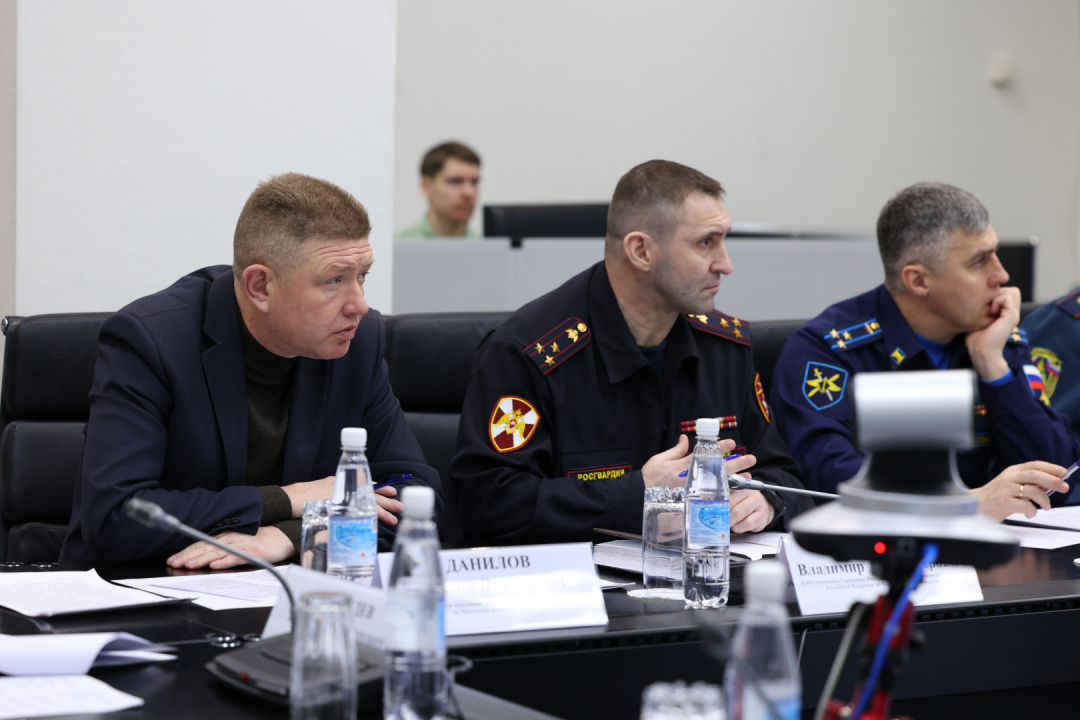 Совместное заседание антитеррористической комиссии и оперативного штаба в Чукотском автономном округе