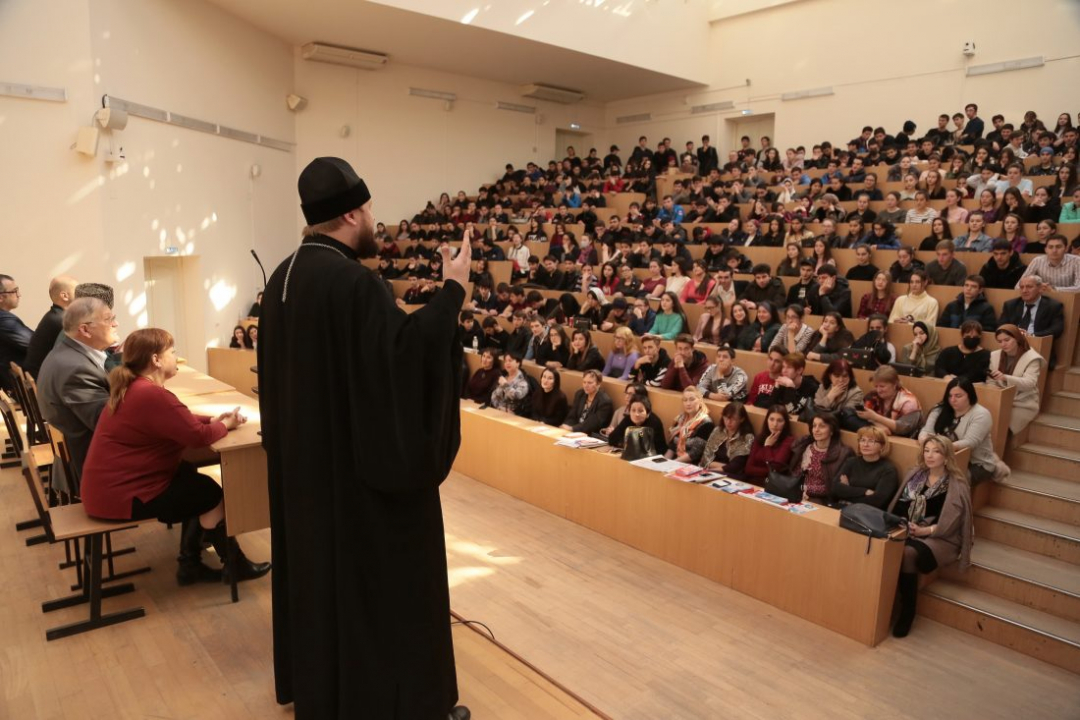 В Кабардино-Балкарском государственном университете им. Х. М. Бербекова проведена встреча, посвященная профилактике экстремизма и терроризма 