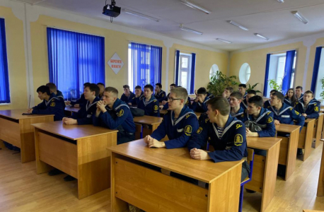 В Якутии полицейские проводят активную профилактические работу среди молодежи
