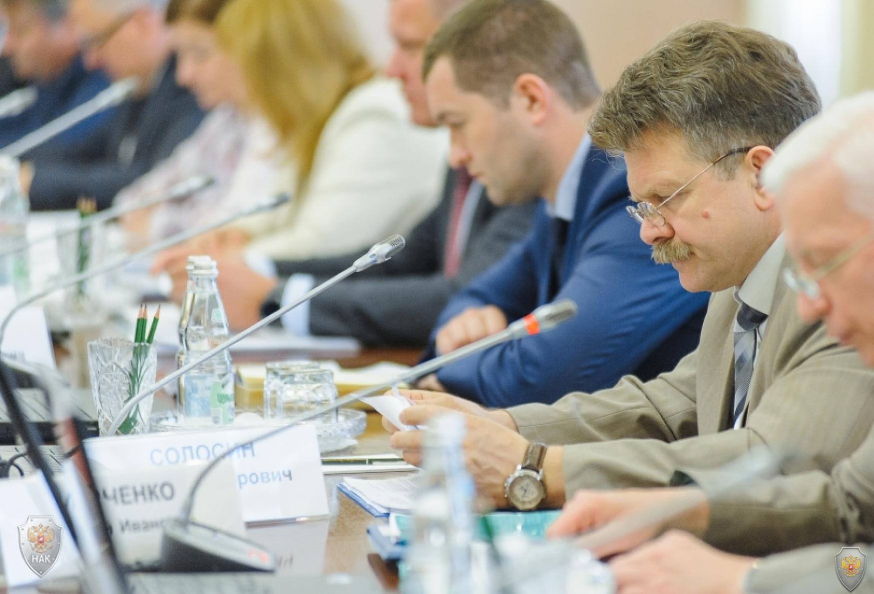 Губернатор Воронежской области Алексей Гордеев провел совместное заседание антитеррористической комиссии и оперативного штаба