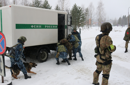 На территории Петрозаводского городского округа оперативным штабом в Республике Карелия проведено плановое антитеррористическое тактико-специальное учение 