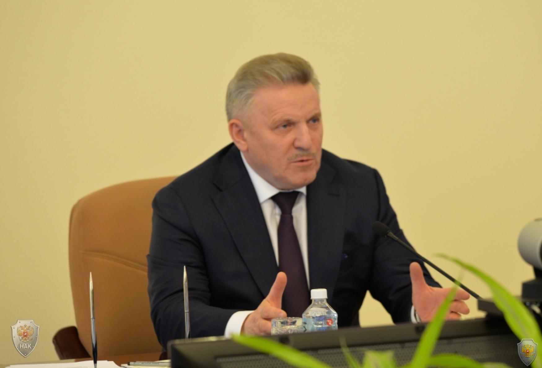 Обеспечить безопасность в майские праздники поручил Губернатор Вячеслав Шпорт