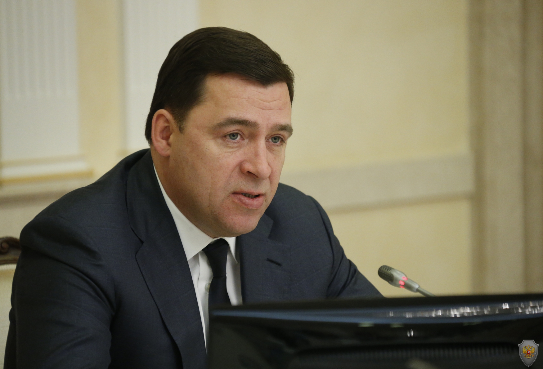 Председатель Антитеррористической комиссии в Свердловской области потребовал обеспечить безопасность свердловчан в местах массового пребывания людей