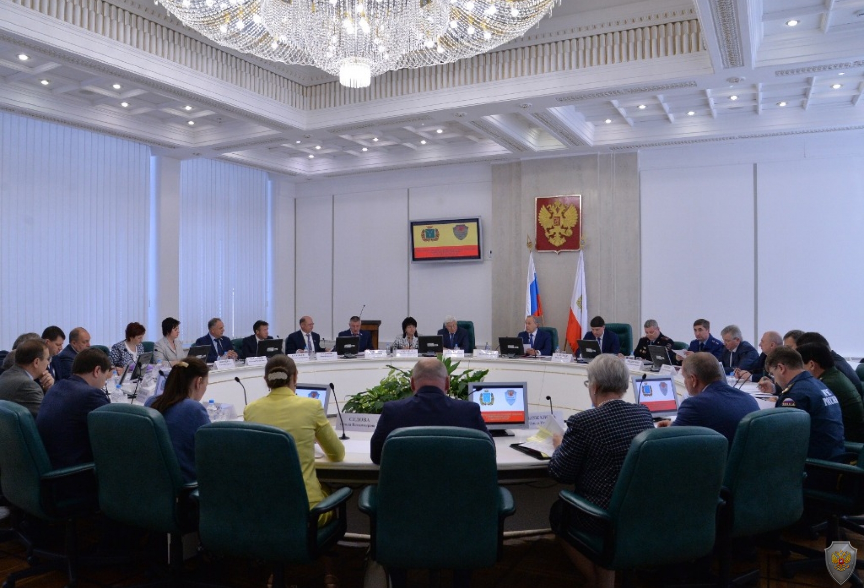 Очередное совместное заседание антитеррористической комиссии и оперативного штаба в Саратовской области. 