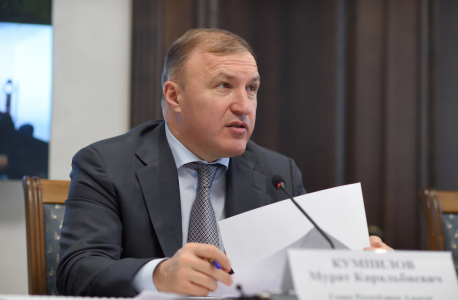 Глава Республики Адыгея Кумпилов Мурат Каральбиевич открывает заседание антитеррористической комиссии в Республике Адыгея